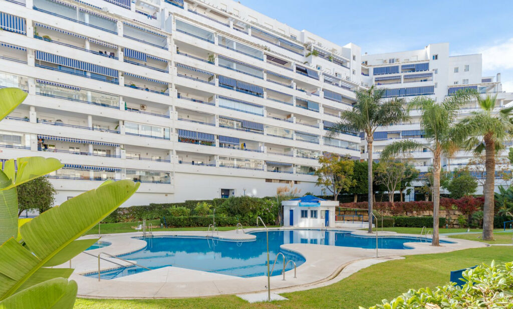 Middle Floor Apartment Marbella Málaga - image 18