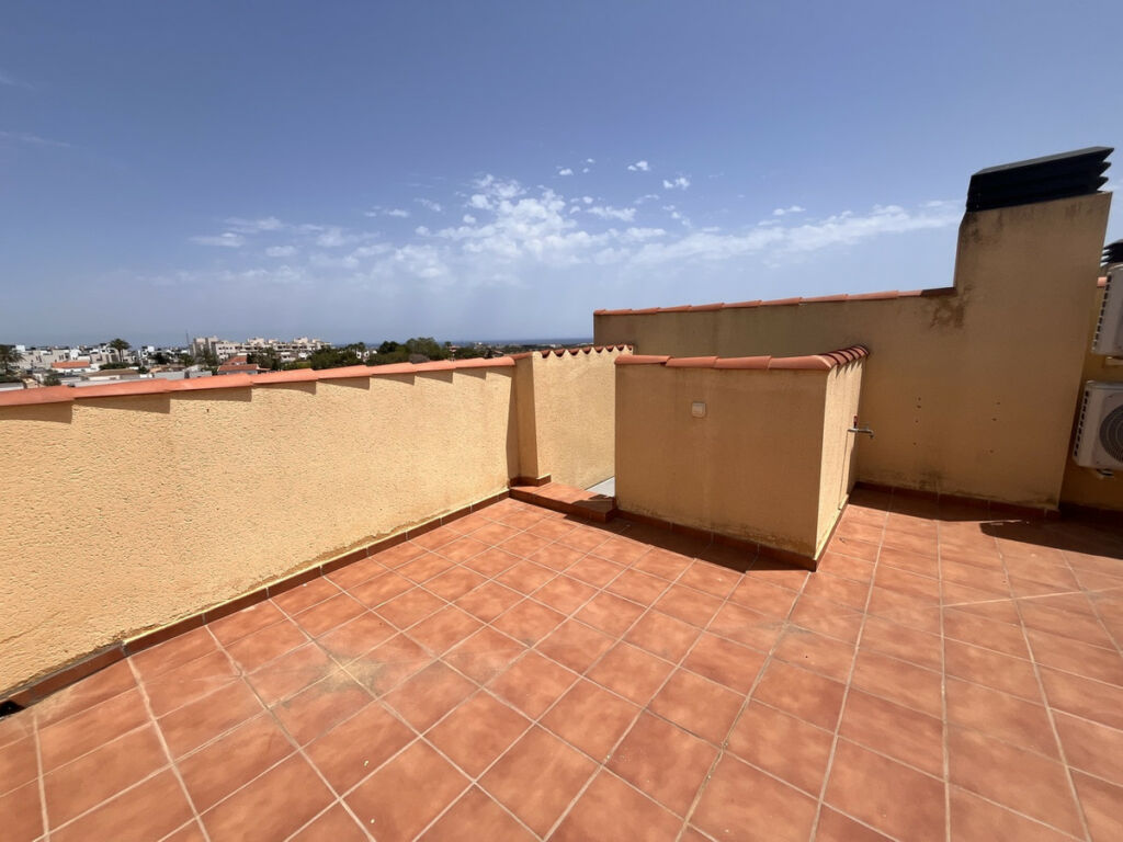 Townhouse Cabo Roig Alicante - image 18