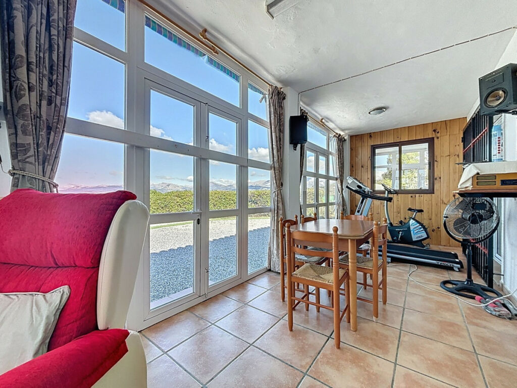 Detached Villa Canillas de Aceituno Málaga - image 18