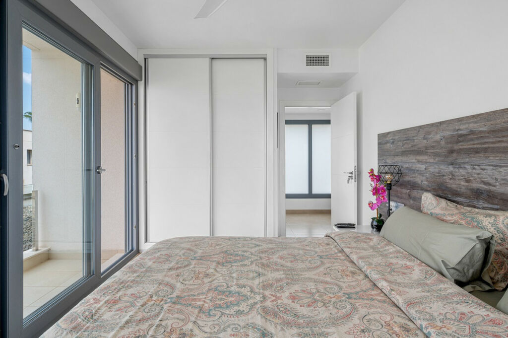 Detached Villa Vista Bella Golf Alicante - image 18