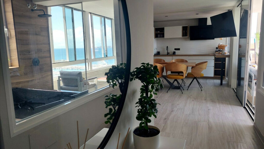 Middle Floor Apartment Fuengirola Málaga - image 19