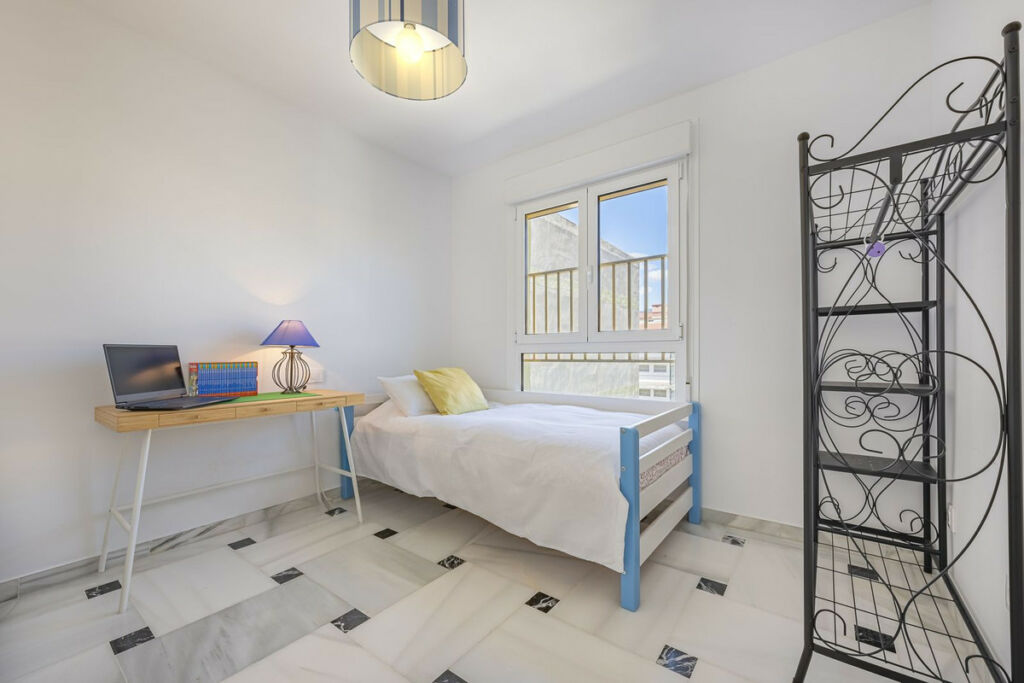 Penthouse Fuengirola Málaga - image 19