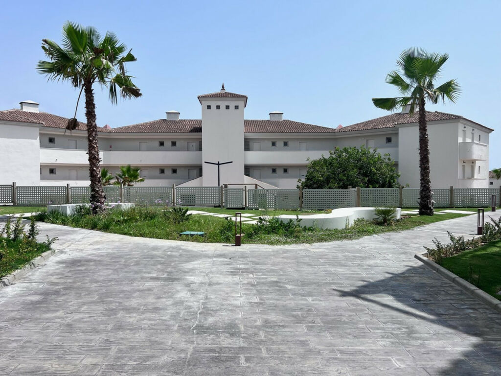 Middle Floor Apartment Manilva Málaga - image 19