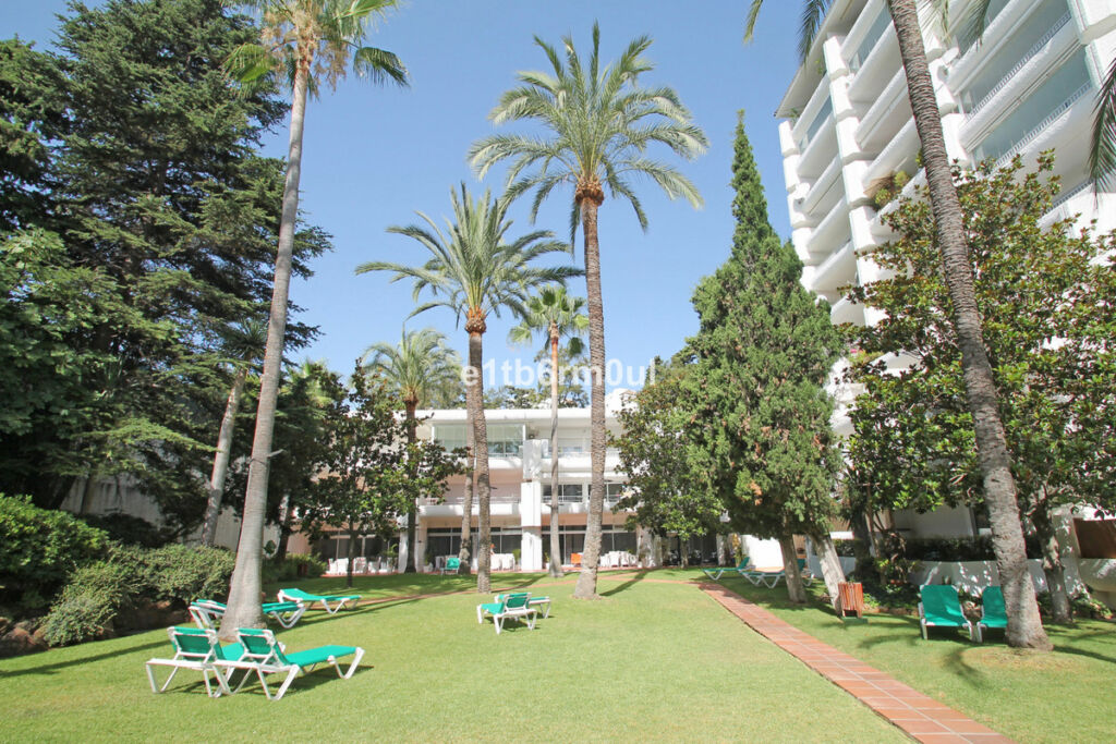 Penthouse The Golden Mile Málaga - image 19
