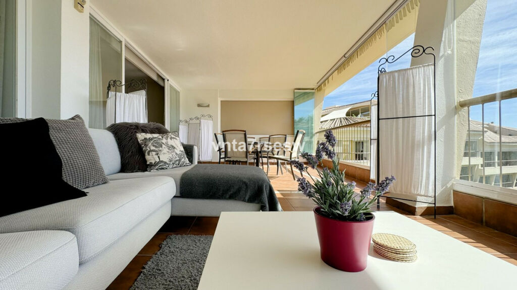 Middle Floor Apartment Riviera del Sol Málaga - image 19