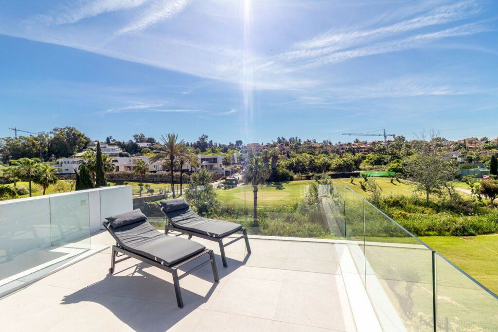 Detached Villa Atalaya Málaga - image 19