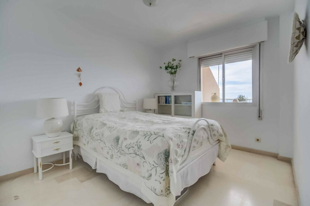 Top Floor Apartment Fuengirola Málaga - image 19
