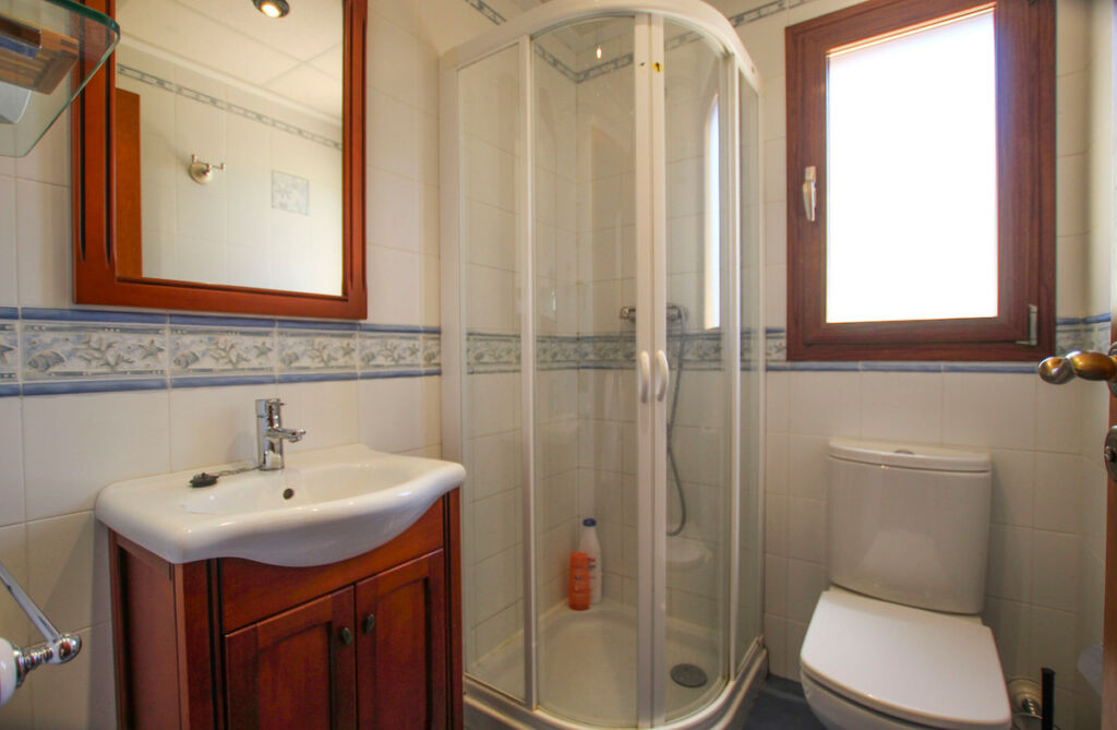 Detached Villa Calpe Alicante - image 19