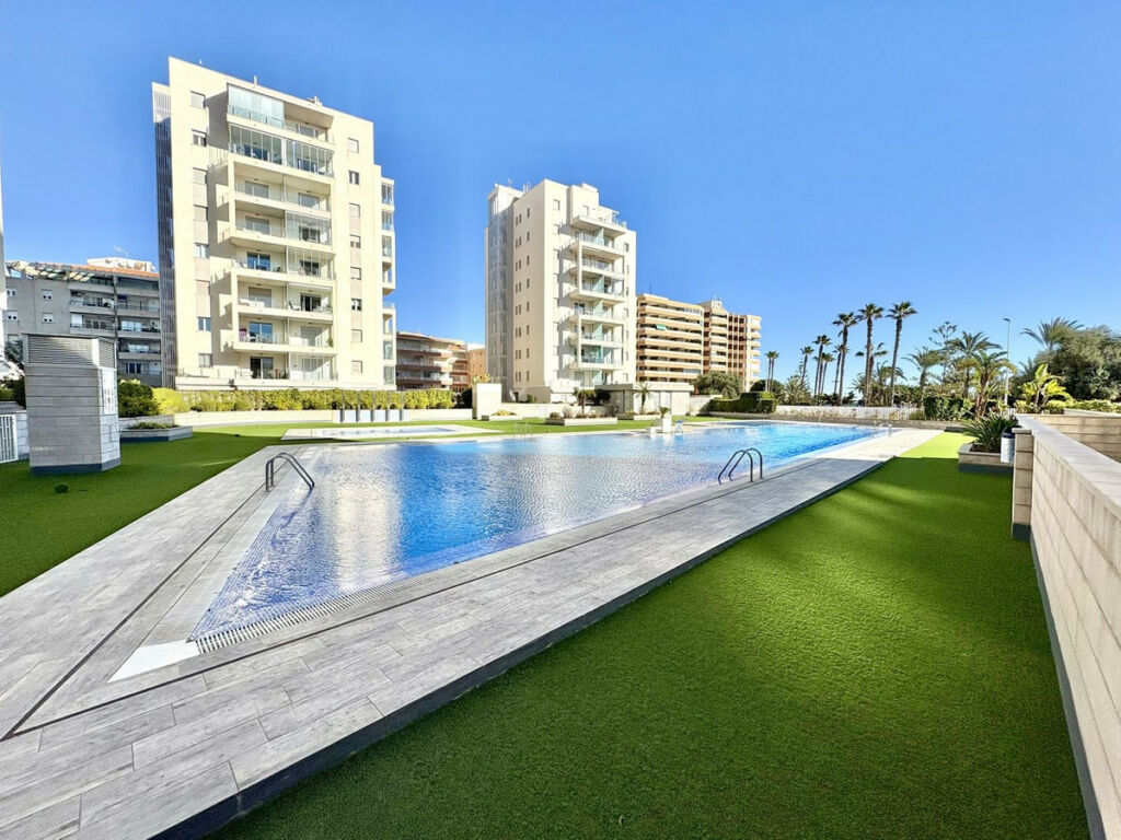 Middle Floor Apartment La Mata Alicante - image 19