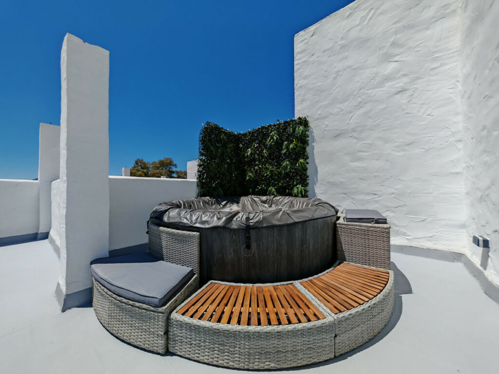 Penthouse Estepona Málaga - image 19