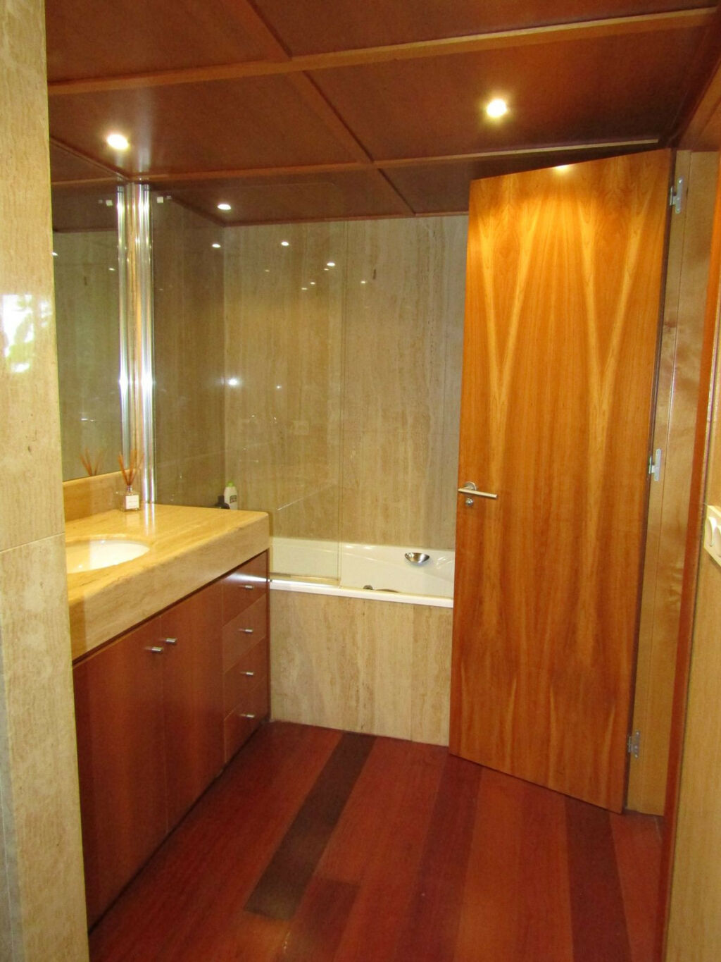 Detached Villa Málaga Este Málaga - image 19