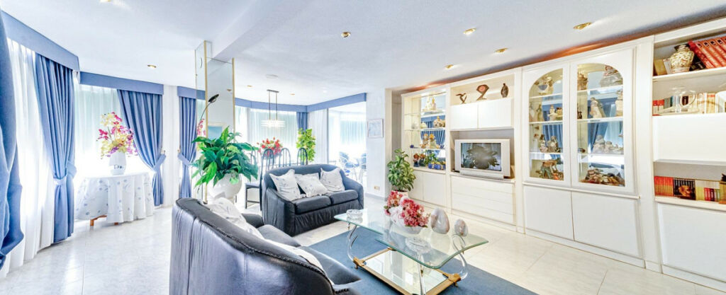 Middle Floor Apartment Benidorm Alicante - image 19