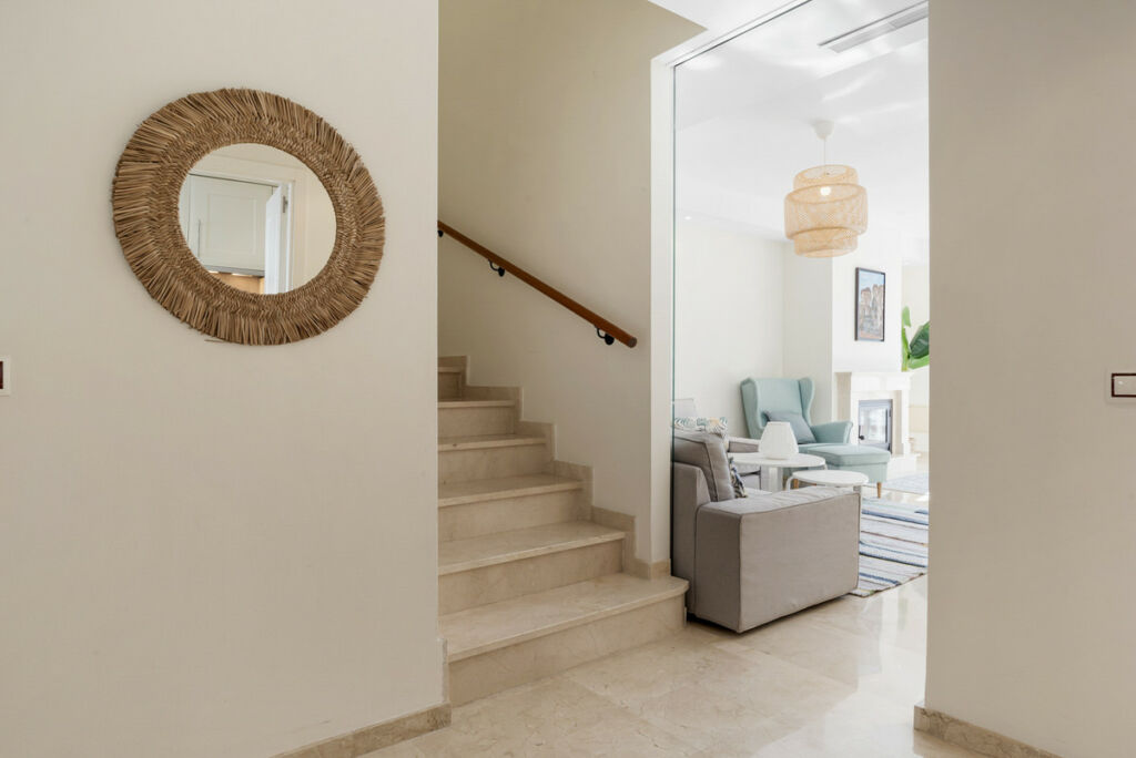 Duplex Nueva Andalucía Málaga - image 19