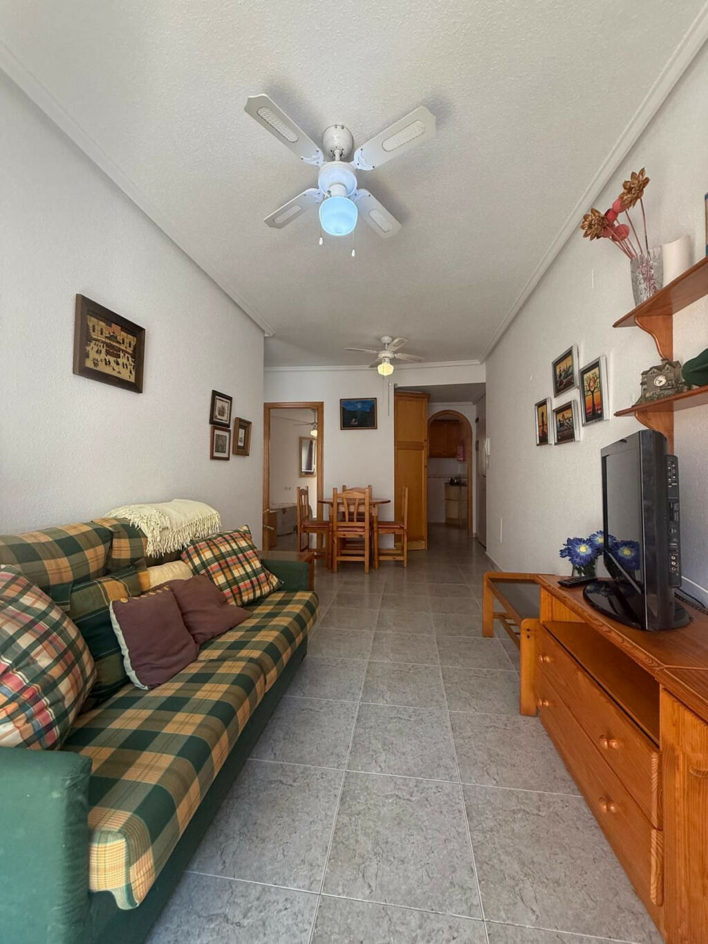 Middle Floor Apartment Torrevieja Alicante - image 19