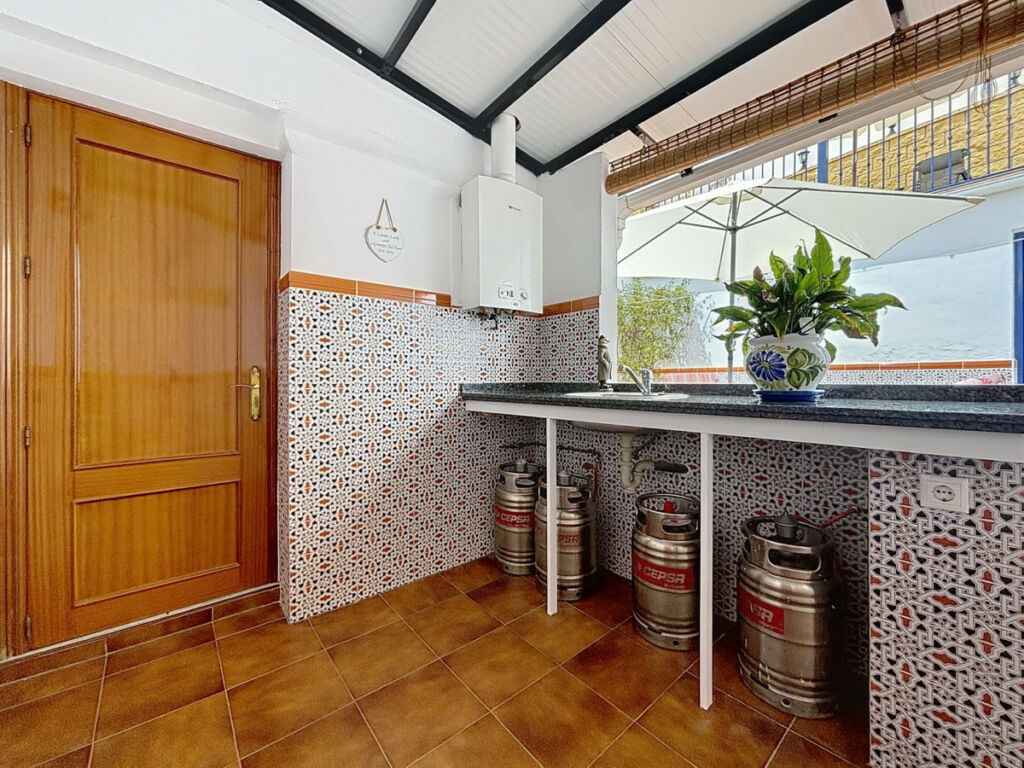 Semi-Detached House Periana Málaga - image 19