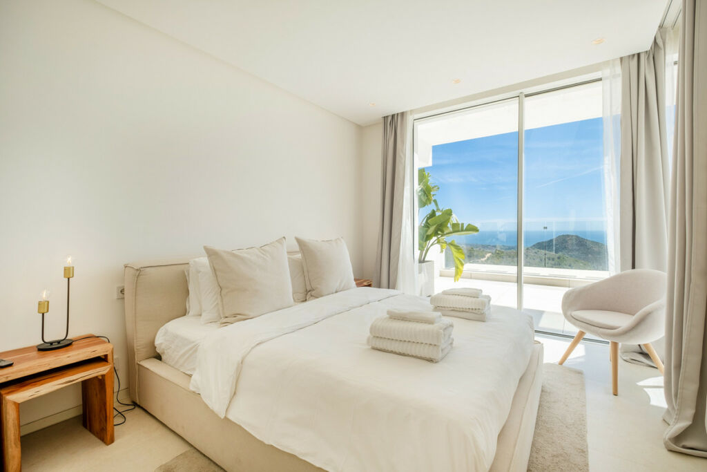 Penthouse Duplex Ojén Málaga - image 19