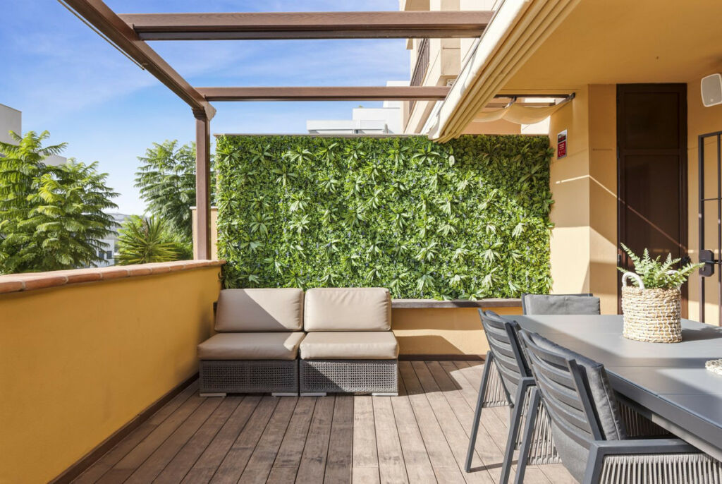 Ground Floor Apartment La Cala de Mijas Málaga - image 2