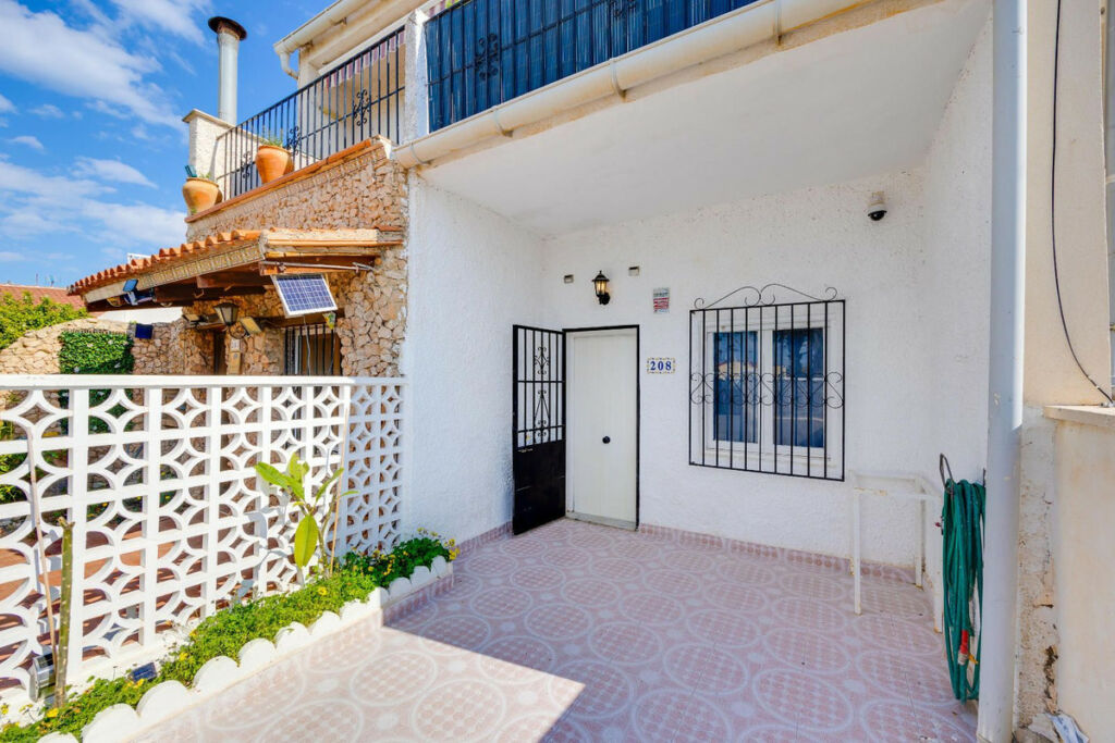 Duplex Torrevieja Alicante - image 2