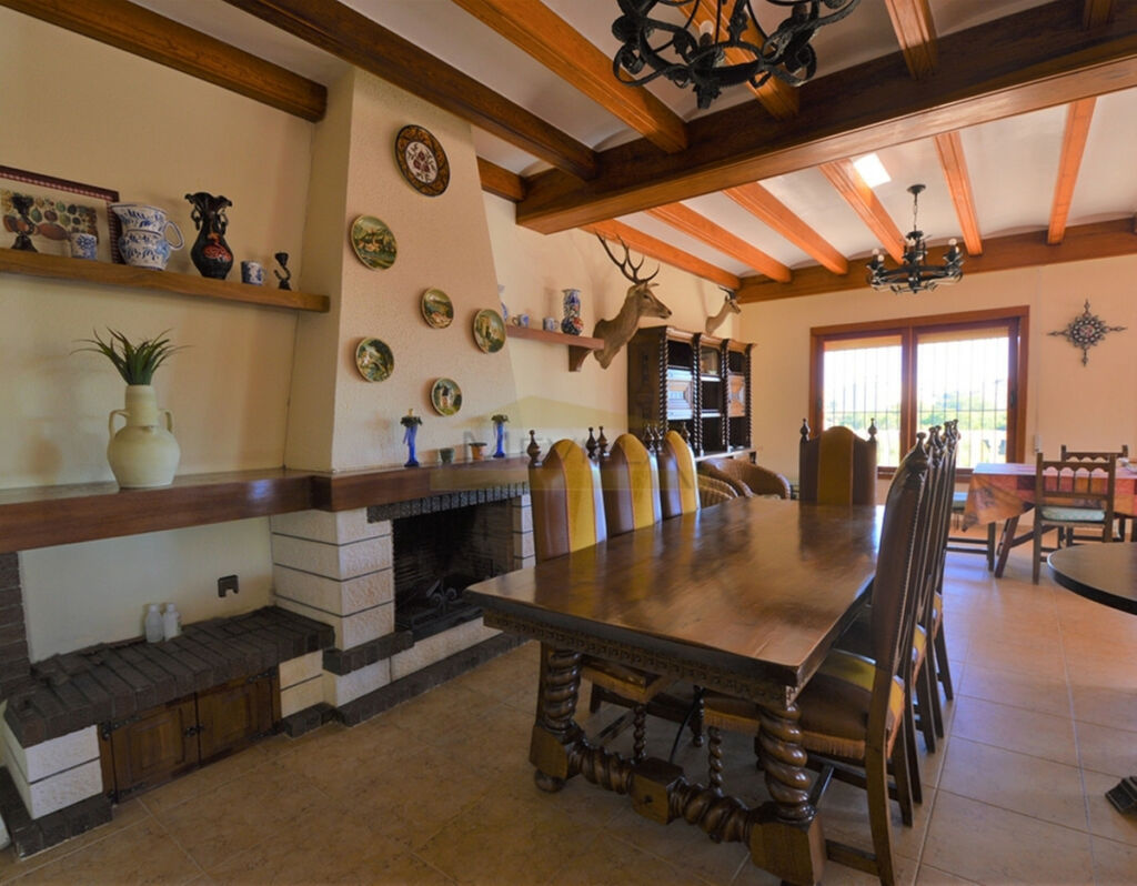 Detached Villa Campoamor Alicante - image 2