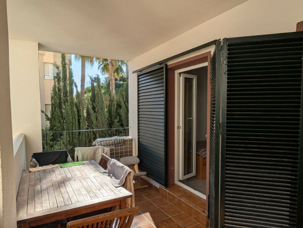 Middle Floor Apartment Torrequebrada Málaga - image 2
