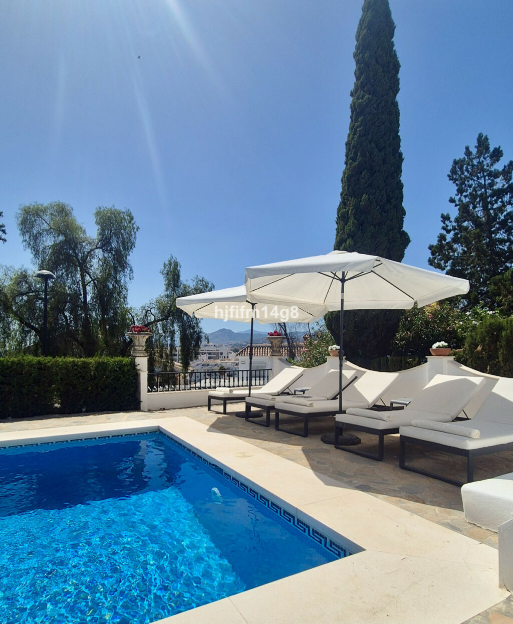 Detached Villa La Campana Málaga - image 2