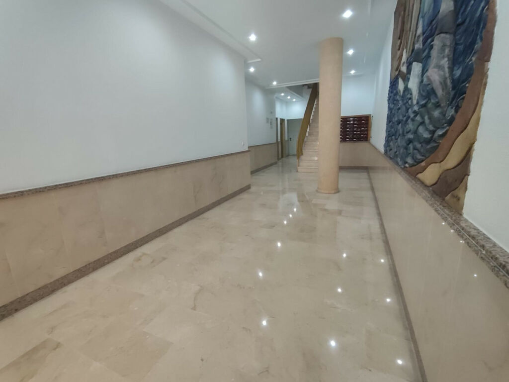 Penthouse Torrevieja Alicante - image 2