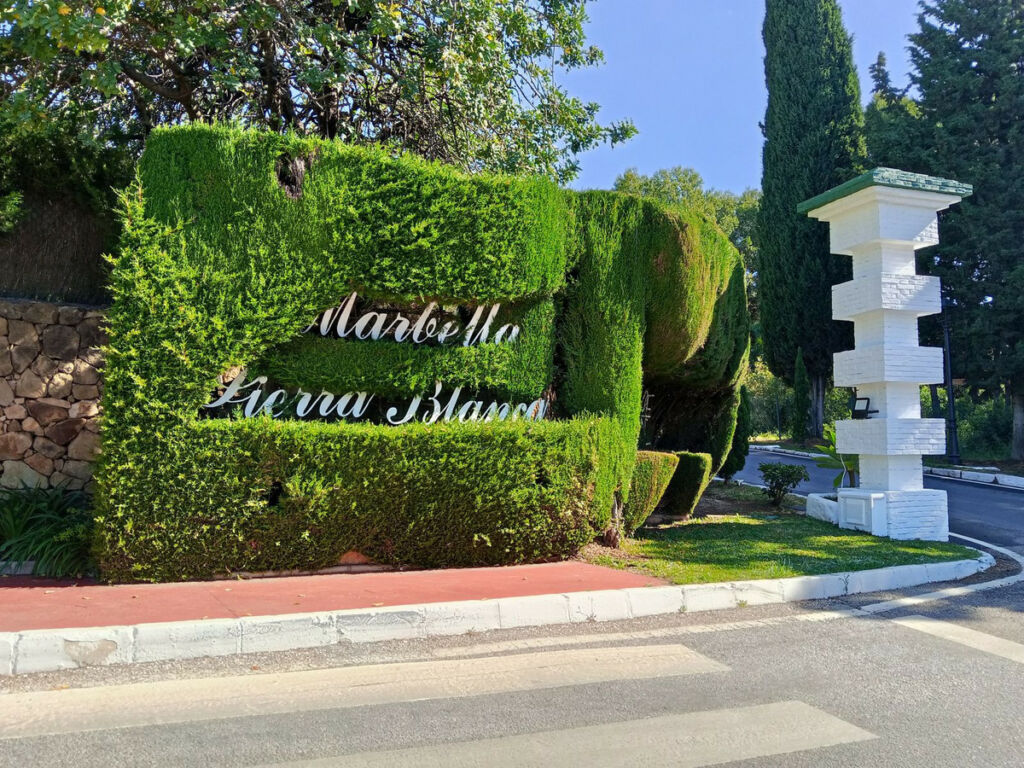 Townhouse Marbella Málaga - image 2