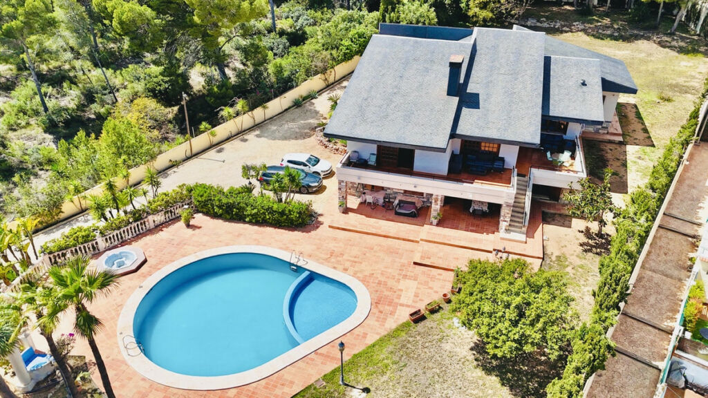 Detached Villa La Nucia Alicante