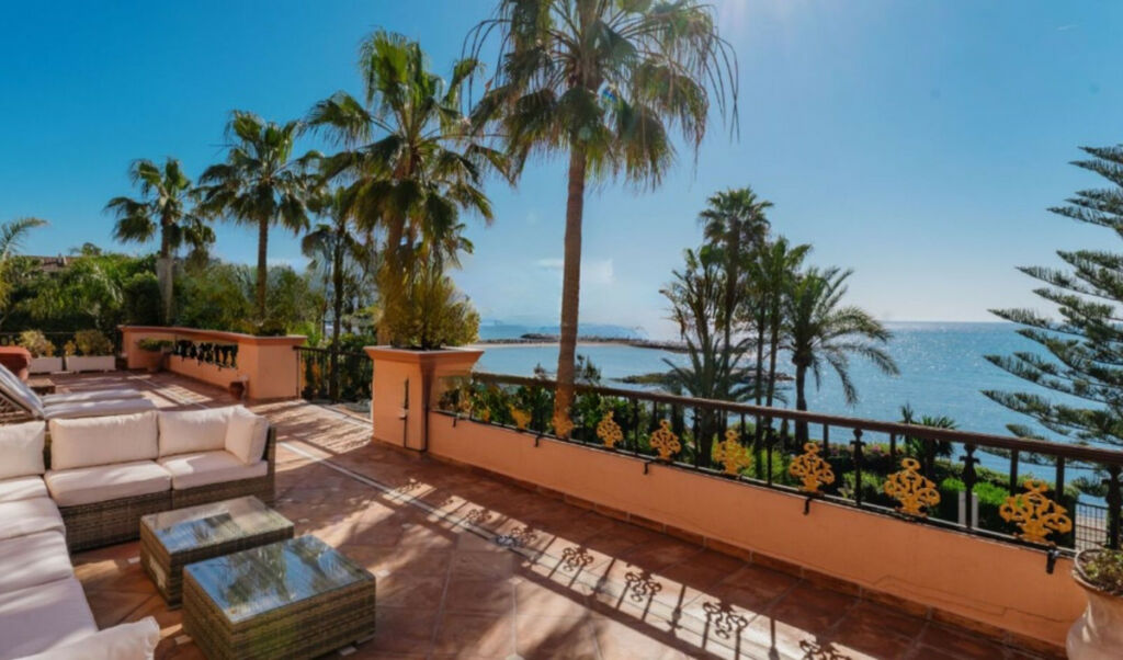 Penthouse Duplex Marbella Málaga - image 2