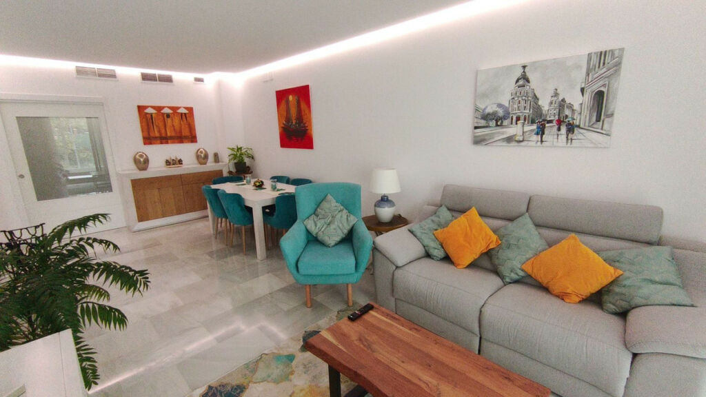 Ground Floor Apartment Marbella Málaga - image 2