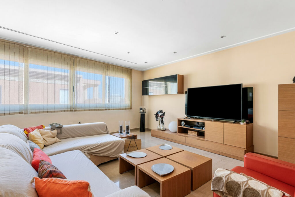 Townhouse Guardamar del Segura Alicante - image 2