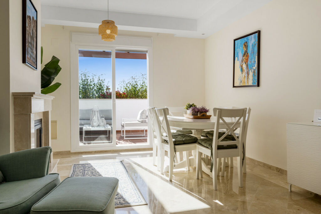 Duplex Nueva Andalucía Málaga - image 2