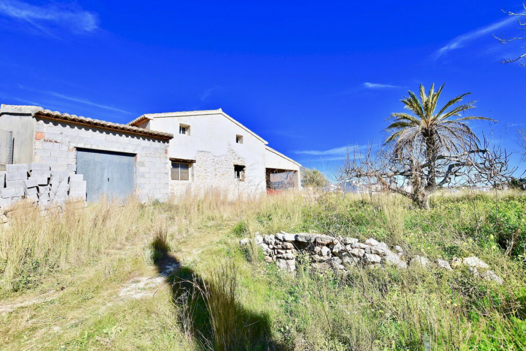 Detached Villa Gata de Gorgos Alicante - image 2