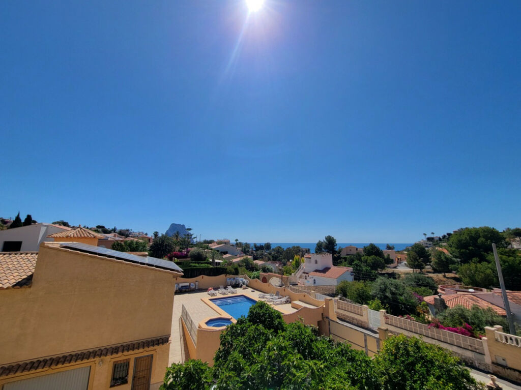 Detached Villa Calpe Alicante - image 2