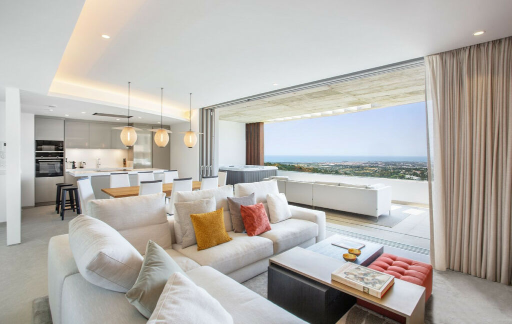 Penthouse La Quinta Málaga - image 2