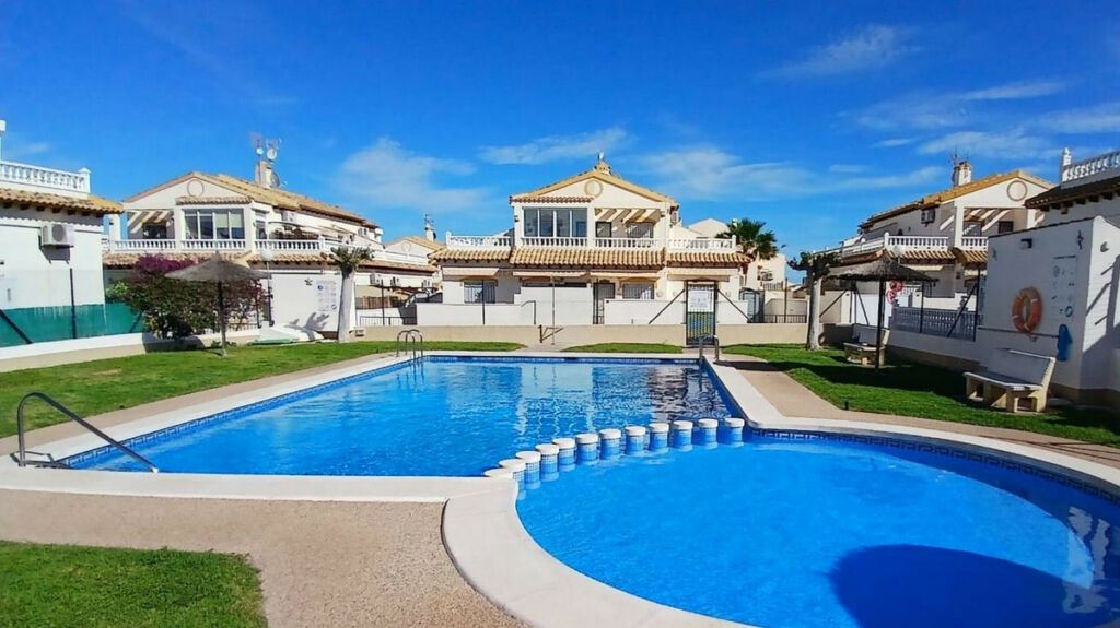 Townhouse Punta Prima Alicante