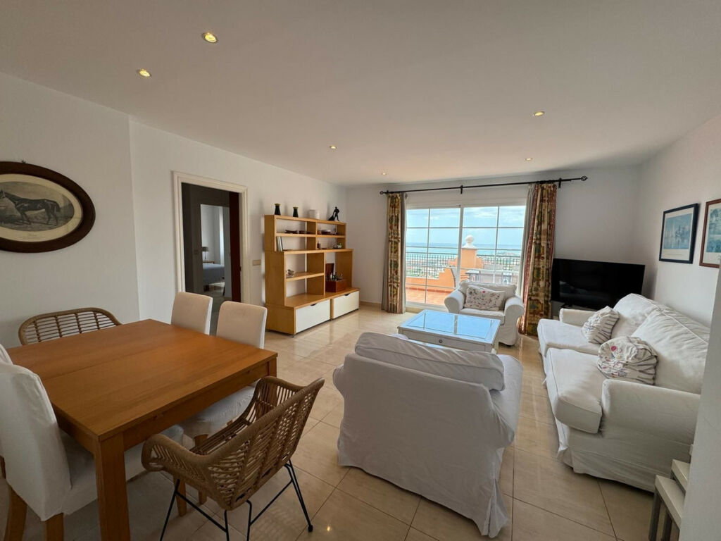 Penthouse Duplex Manilva Málaga - image 2