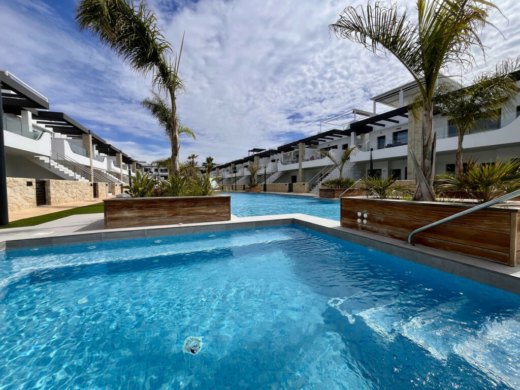 Ground Floor Apartment Playa Flamenca Alicante - image 2