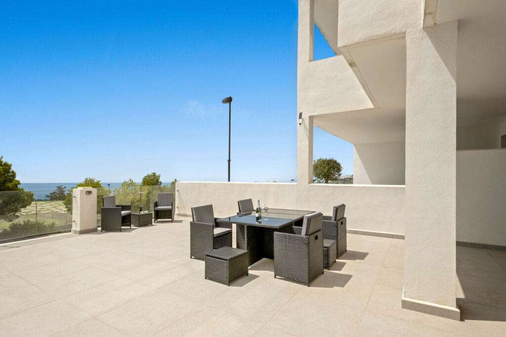 Ground Floor Apartment Benalmadena Costa Málaga - image 3