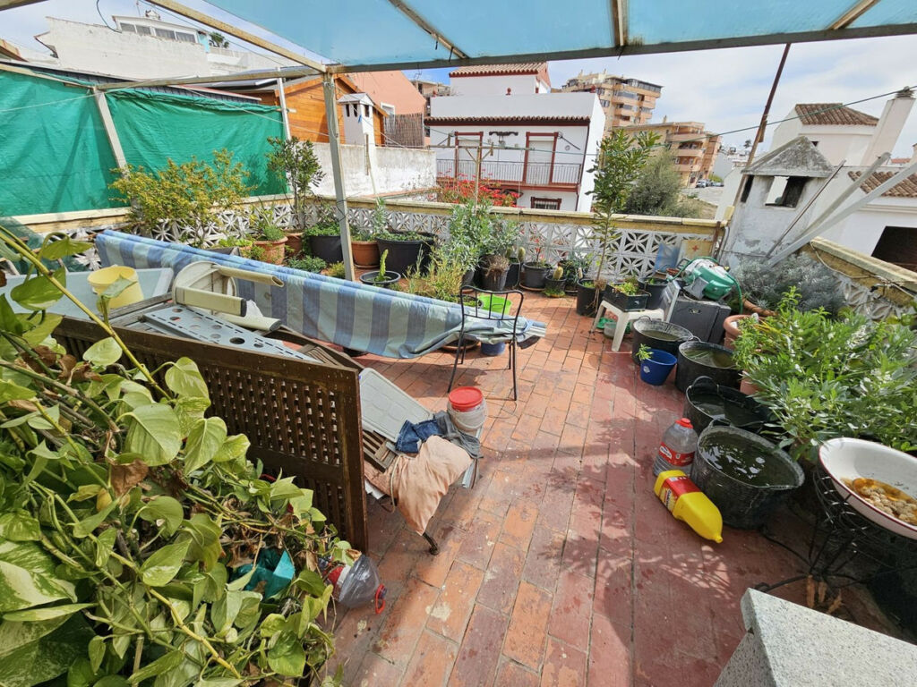Semi-Detached House Estepona Málaga - image 6