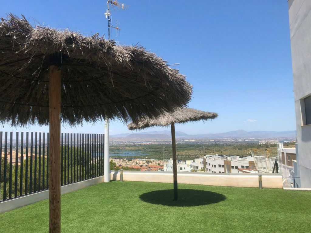 Middle Floor Apartment Gran Alacant Alicante - image 2