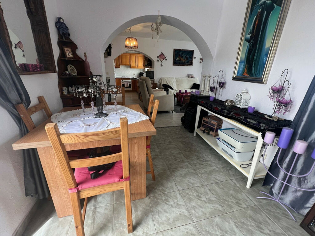Detached Villa La Nucia Alicante - image 2