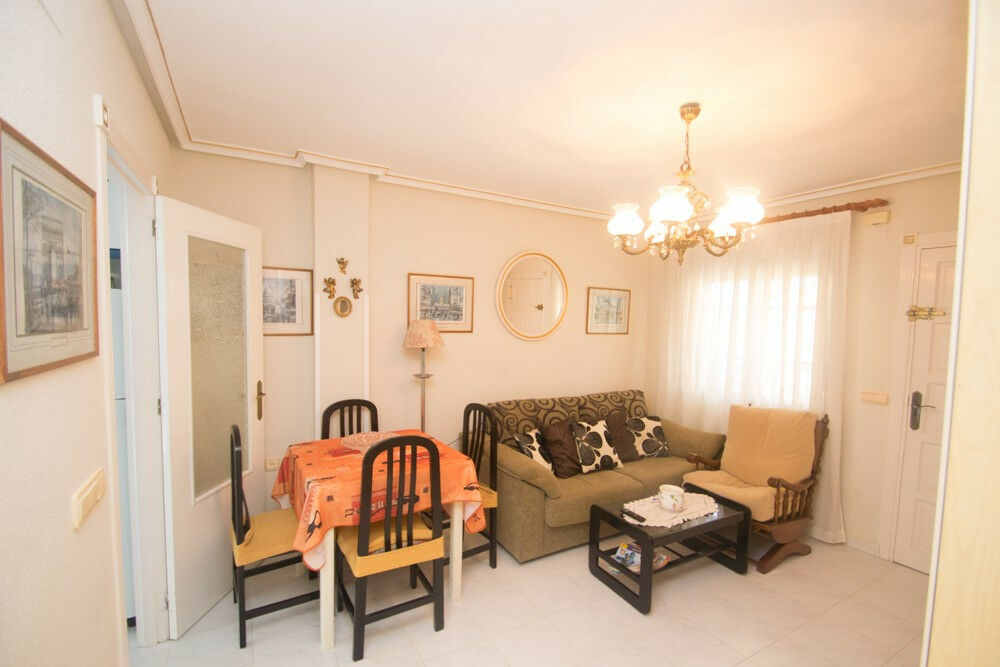 Middle Floor Apartment Mar Azul Alicante - image 2