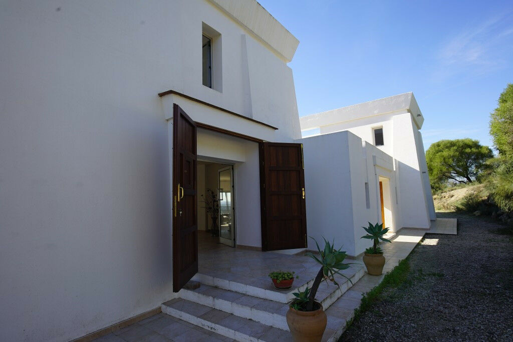 Detached Villa Gaucín Málaga - image 2