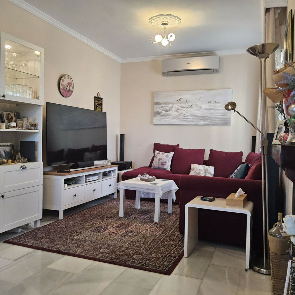 Detached Villa Alhaurín de la Torre Málaga - image 2