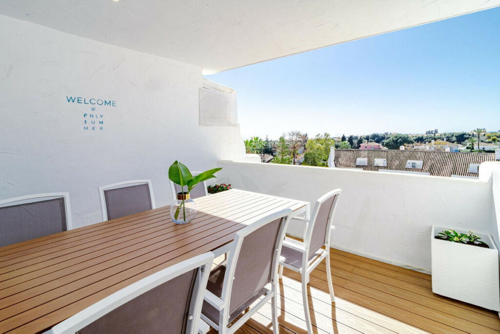 Penthouse Duplex Nueva Andalucía Málaga - image 8