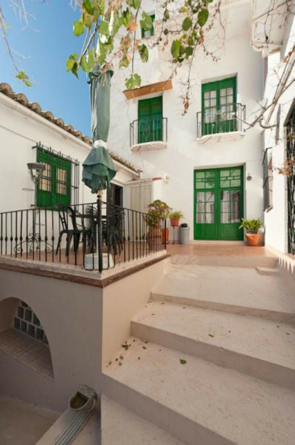 Townhouse Alora Málaga - image 2