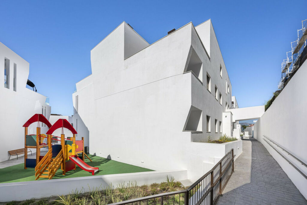 Penthouse Estepona Málaga - image 20