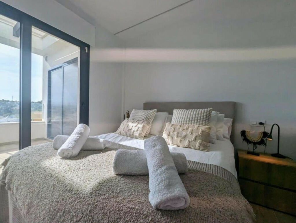 Penthouse Villamartin Alicante - image 20
