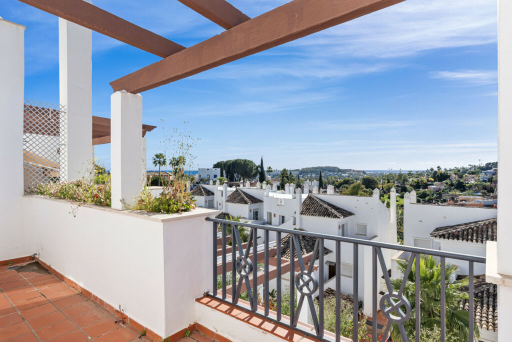Duplex Nueva Andalucía Málaga - image 20